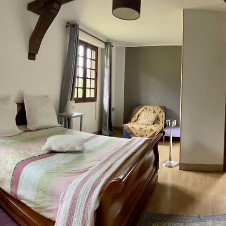 Manoir Melphil Bed & Breakfast Saint-Etienne-la-Thillaye Ngoại thất bức ảnh