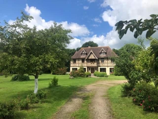 Manoir Melphil Bed & Breakfast Saint-Etienne-la-Thillaye Ngoại thất bức ảnh