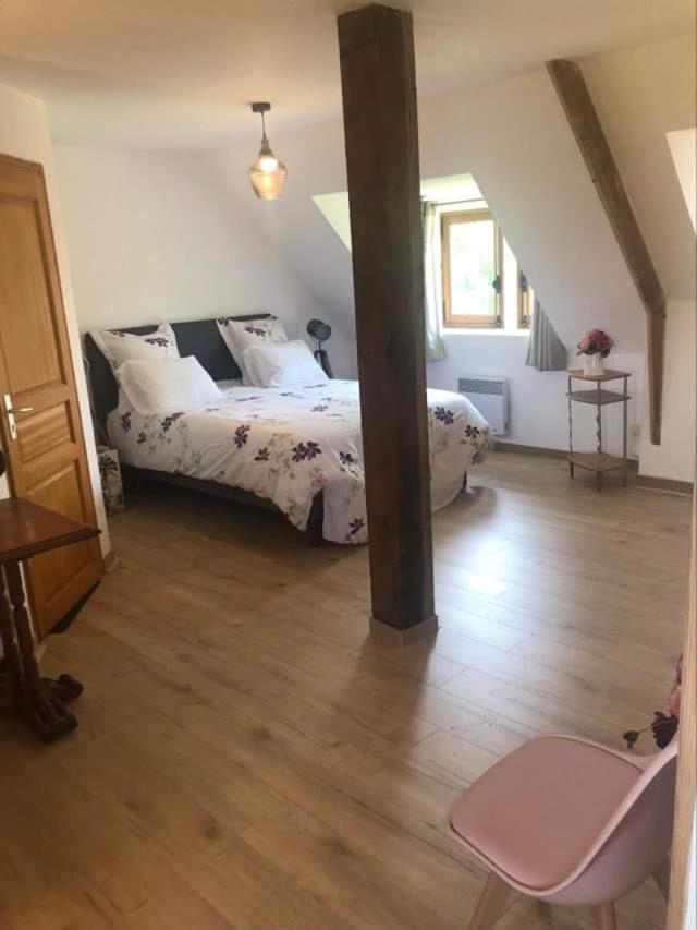 Manoir Melphil Bed & Breakfast Saint-Etienne-la-Thillaye Ngoại thất bức ảnh